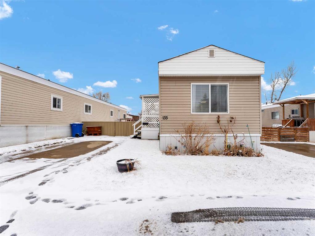 Fourth View of 133, 4000 13 Avenue SE, SE Southridge, Medicine Hat, Alberta, T1B 1J3