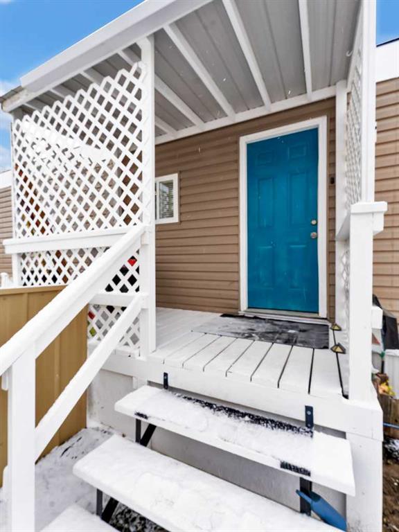 Fifth View of 133, 4000 13 Avenue SE, SE Southridge, Medicine Hat, Alberta, T1B 1J3