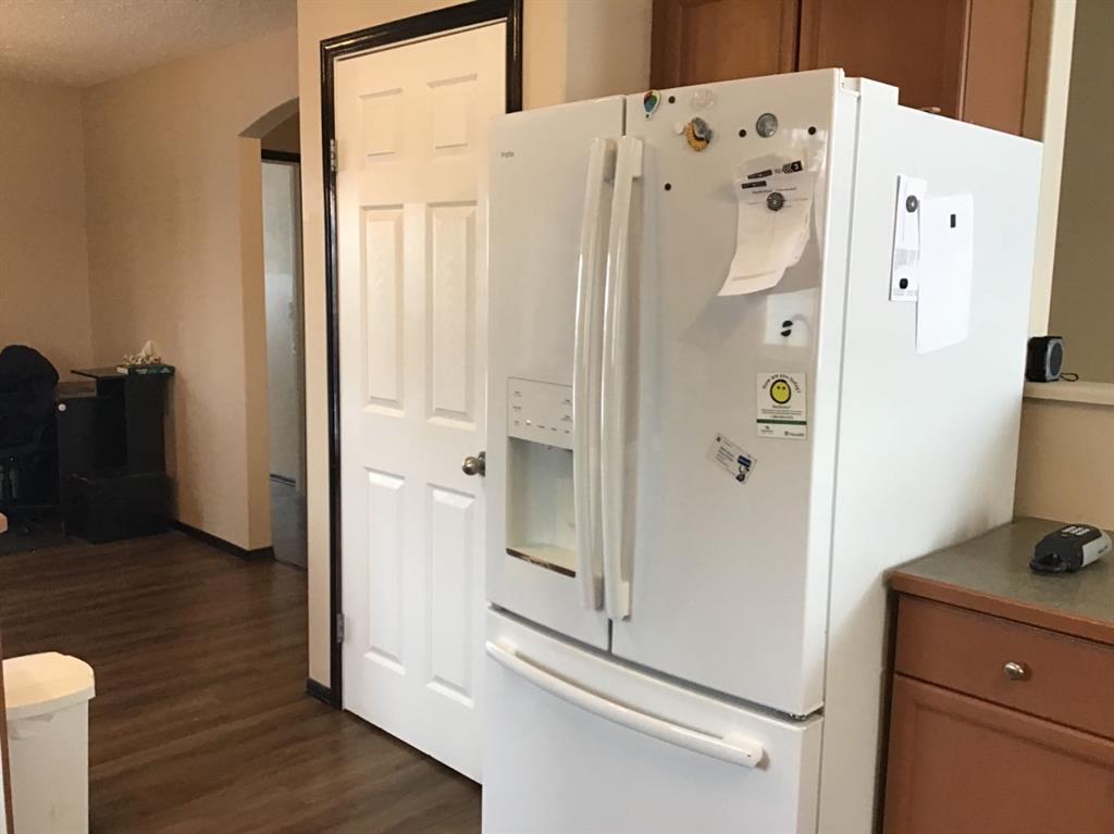 Fifth View of 22 KREINER Crescent , NONE, Whitecourt, Alberta, T7S 1X5