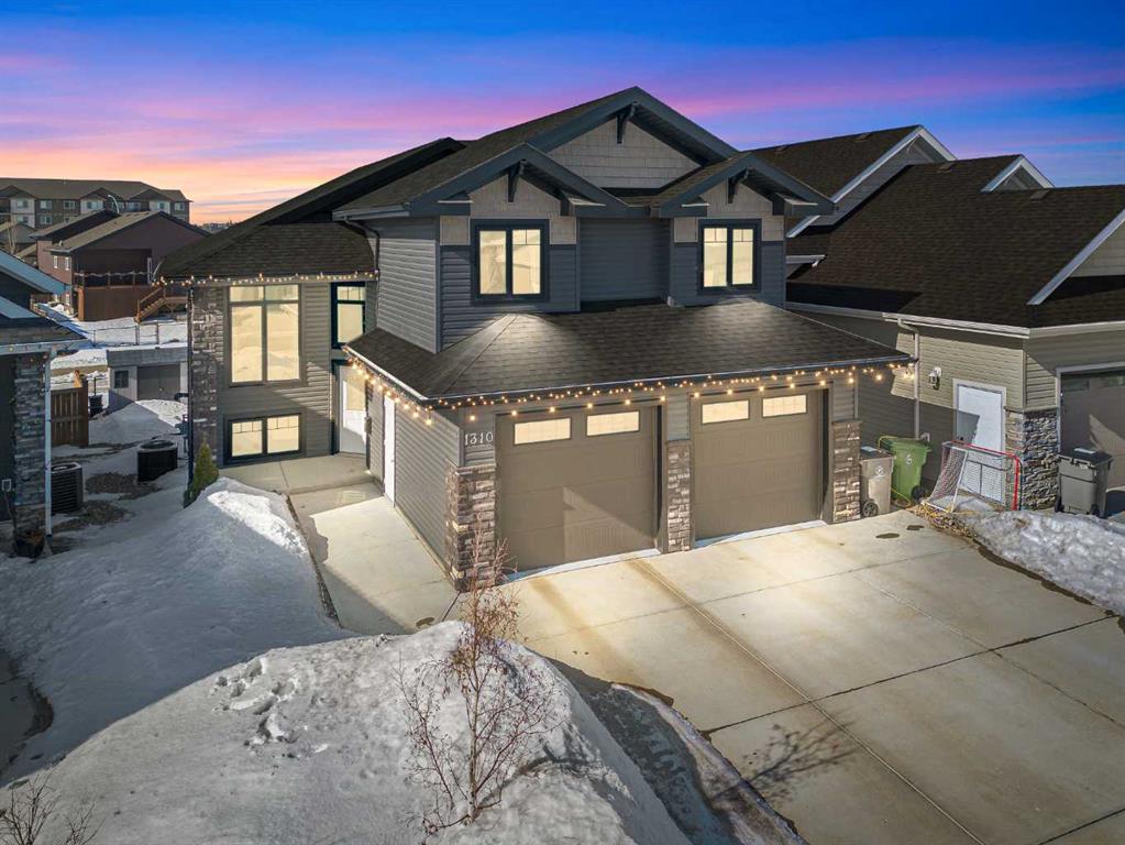 1310 47 AvenueClose , A2293095, Saskatchewan,