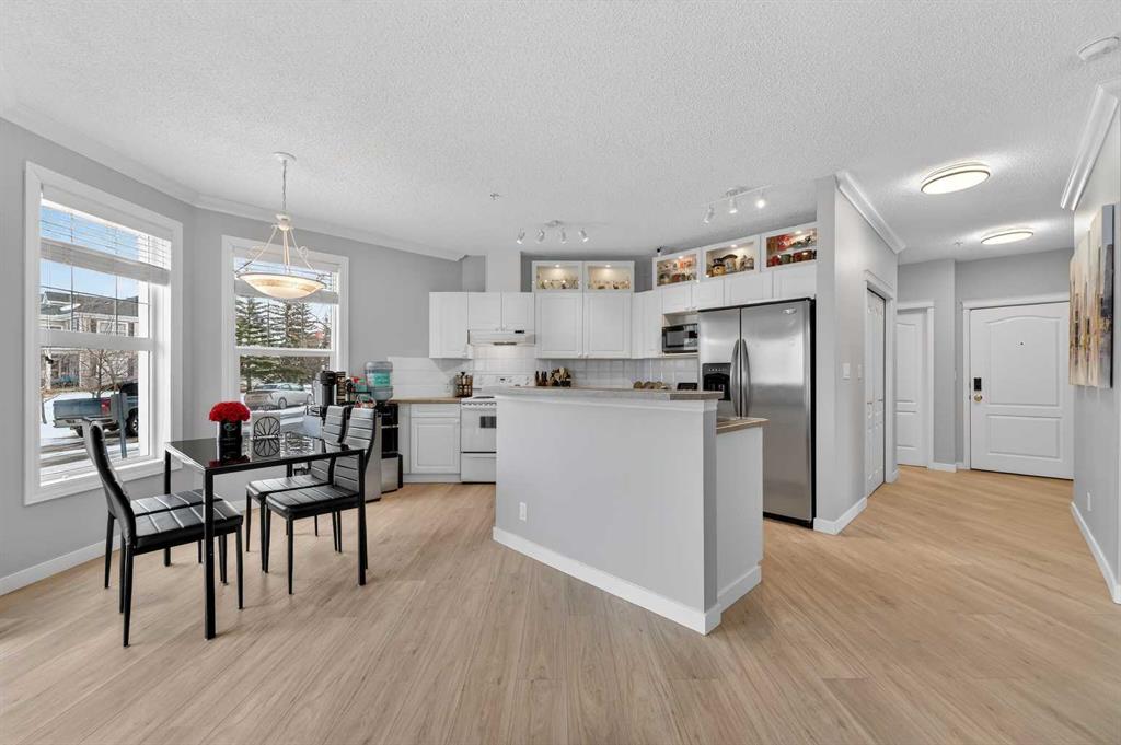 102, 78 Prestwick Gardens SE, A2293135, Alberta,