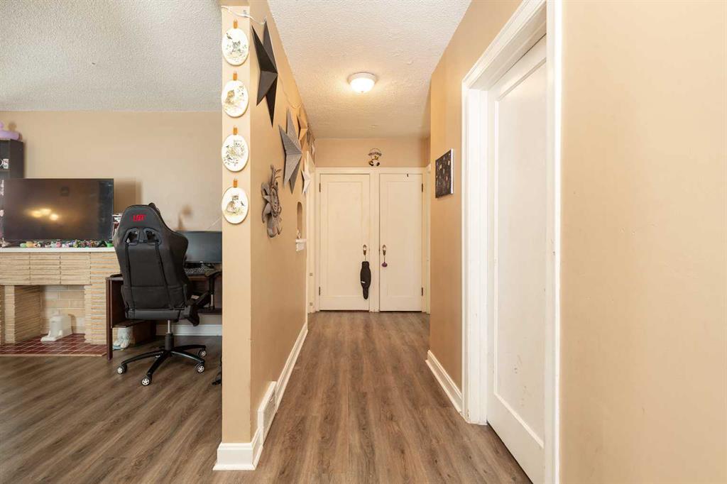 Fourth View of 920 13 Street S, Fleetwood, Lethbridge, Alberta, T1J 2X2