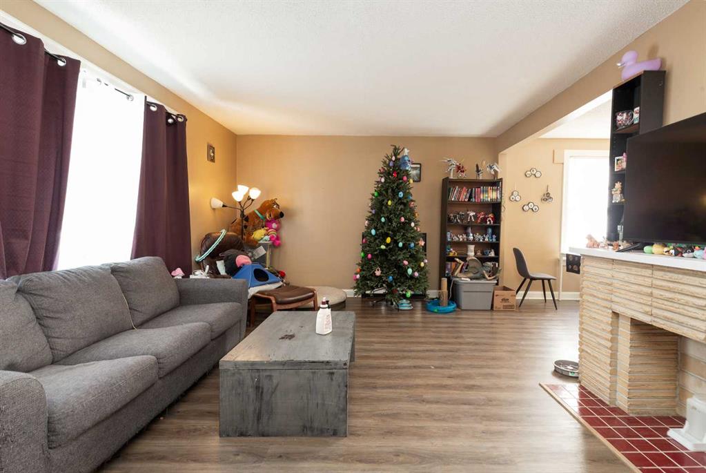 Fifth View of 920 13 Street S, Fleetwood, Lethbridge, Alberta, T1J 2X2