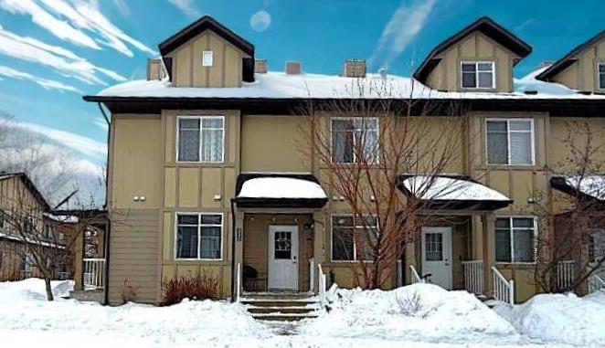 21, 137 Fontaine Crescent , A2293158, Alberta,