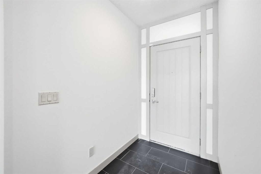 Fourth View of 428 Aspen Glen Place SW, Aspen Woods, Calgary, Alberta, T3H 0E9