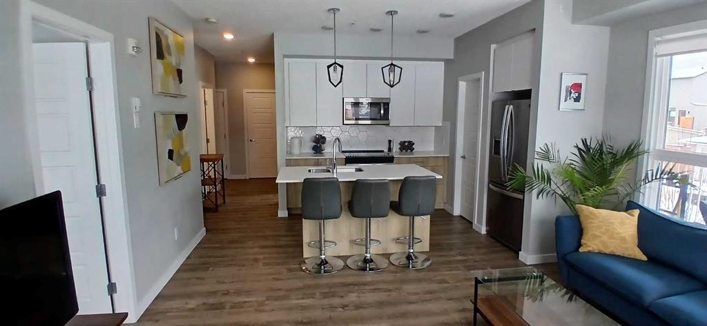 Second View of 102, 1605 17 Street SE, Inglewood, Calgary, Alberta, T2G 2L7