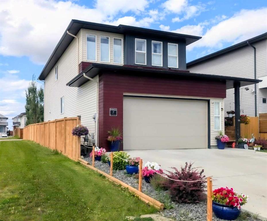 7 Greywolf Road N, A2293215, Alberta,