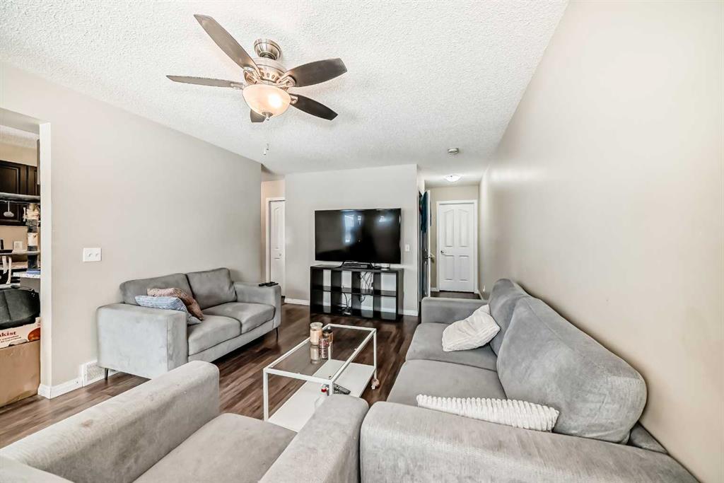 Fifth View of 118 Dovertree Place SE, Dover, Calgary, Alberta, T2B2K3