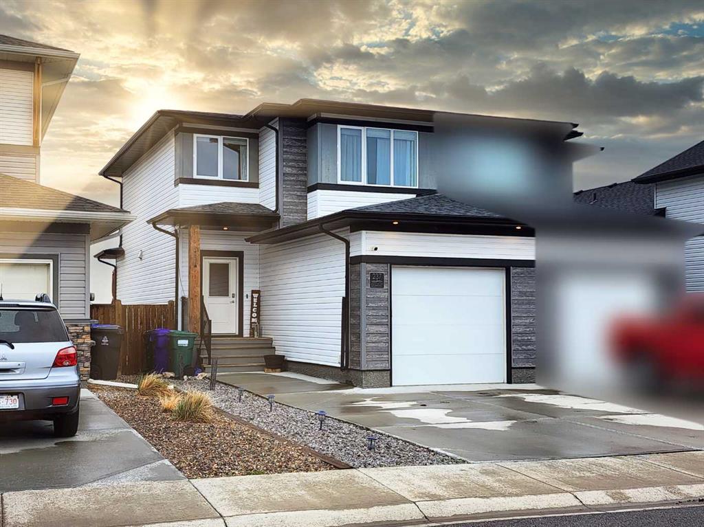 Second View of 237 Crocus Terrace W, Country Meadows Estates, Lethbridge, Alberta, T1J 5B2