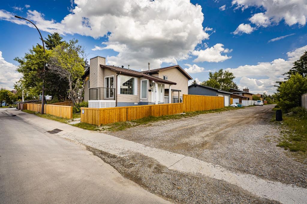 Second View of 140 Whitworth Way , Whitehorn, Calgary, Alberta, T1y 6a9