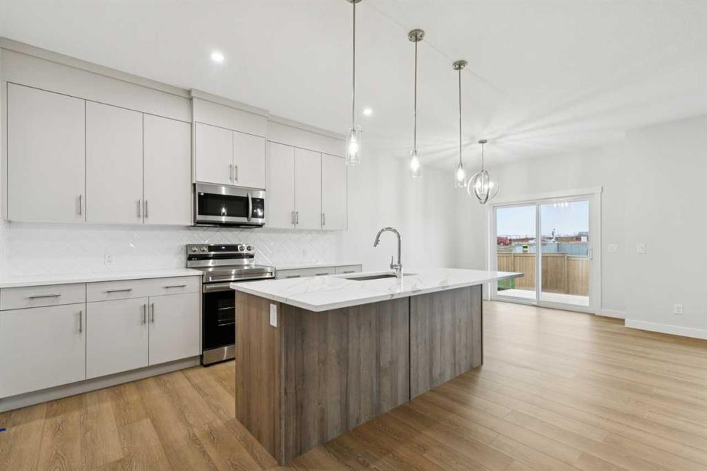 Fifth View of 85 Southborough Square , Southbow Landing, Cochrane, Alberta, T4C 3J7