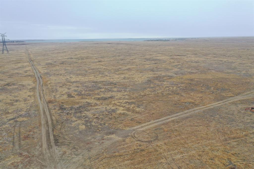 Second View of  TWP 182  , NONE, Rural Newell, County of, Alberta, T1R 1B5