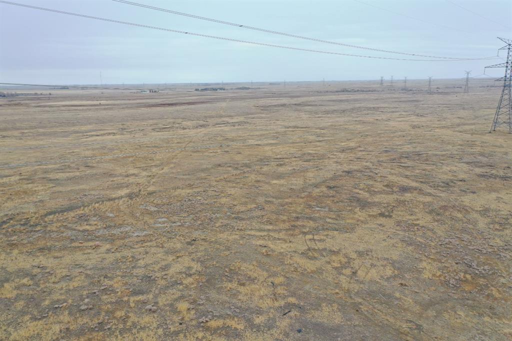 Fourth View of  TWP 182  , NONE, Rural Newell, County of, Alberta, T1R 1B5