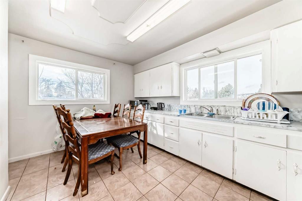 Third View of 2517 36 Street SE, Southview, Calgary, Alberta, T2B 0Y2