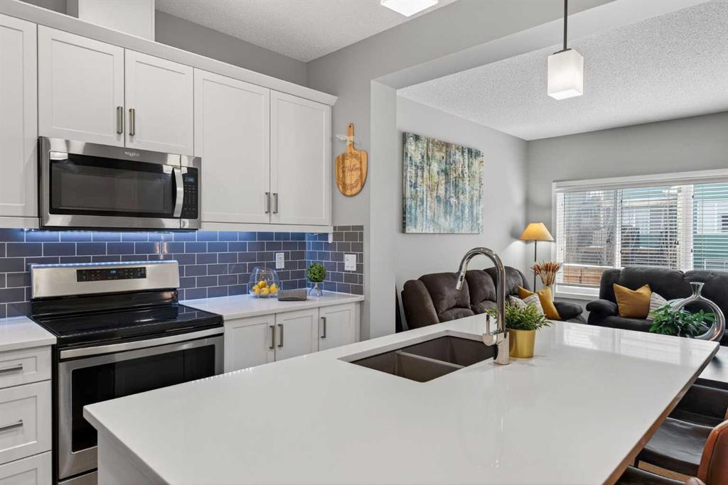 94 Kingfisher Crescent SE, A2293413, Alberta,