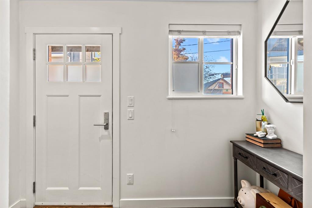 Third View of 101, 1818 14A Street SW, Bankview, Calgary, Alberta, T2T 3W6