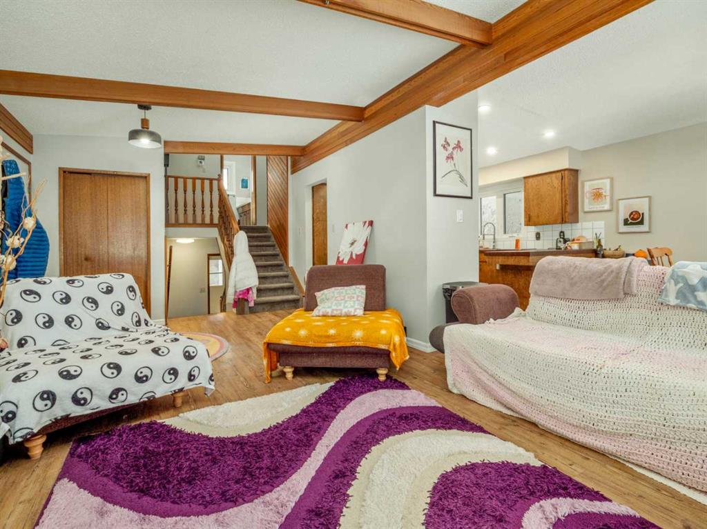 Fourth View of 72 Simon Fraser Boulevard W, Varsity Village, Lethbridge, Alberta, T1K 4L5