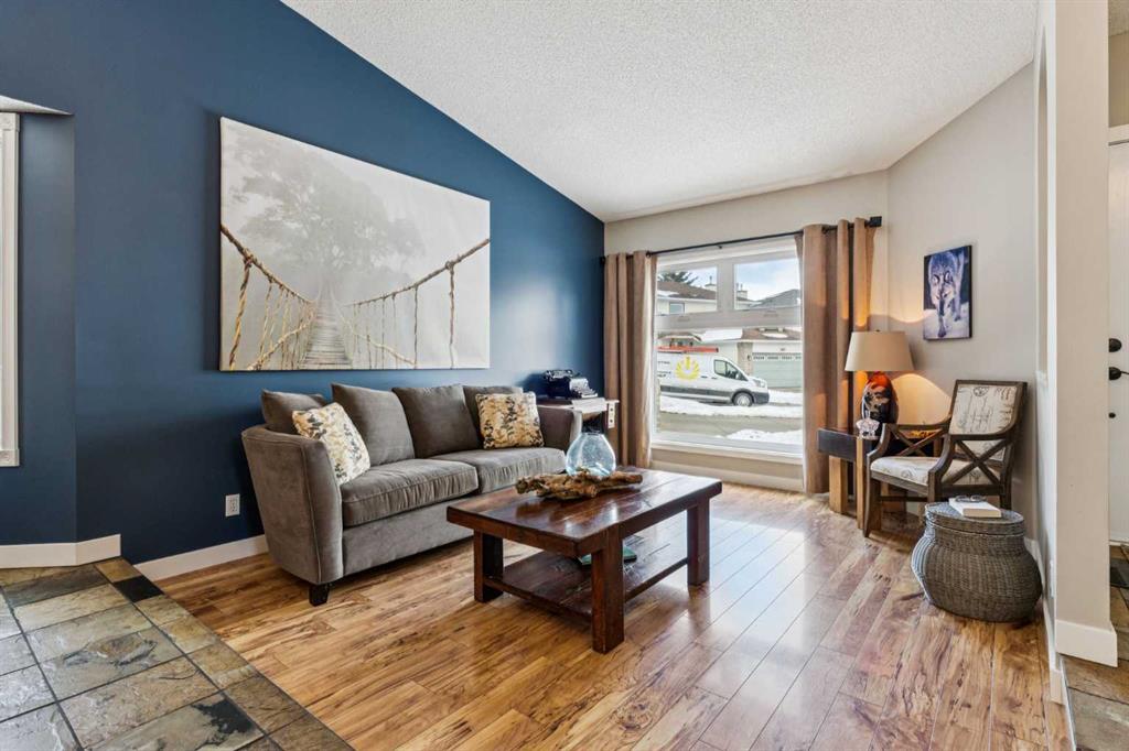 Fourth View of 319 Diamond Court SE, Diamond Cove, Calgary, Alberta, T2J7C7