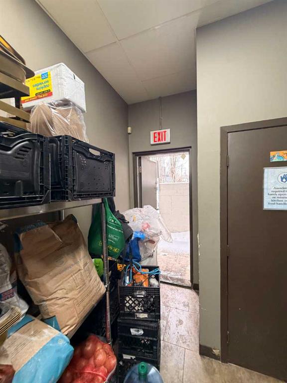 Fourth View of 2741 17 Avenue SW, Shaganappi, Calgary, Alberta, T3E 6K8