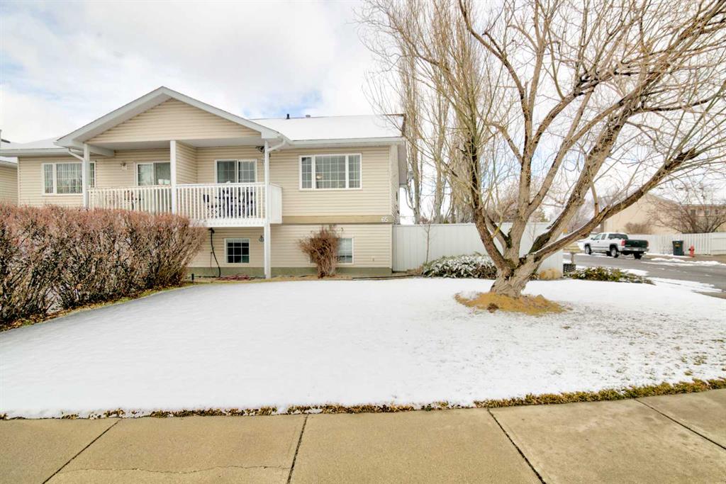 Second View of 65 Ermineview Way N, Uplands, Lethbridge, Alberta, T1H 6M8