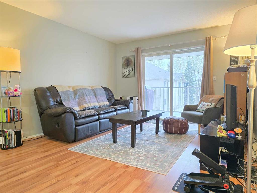 Fifth View of 311, 485 Red Crow Boulevard W, Indian Battle Heights, Lethbridge, Alberta, T1K 7G6