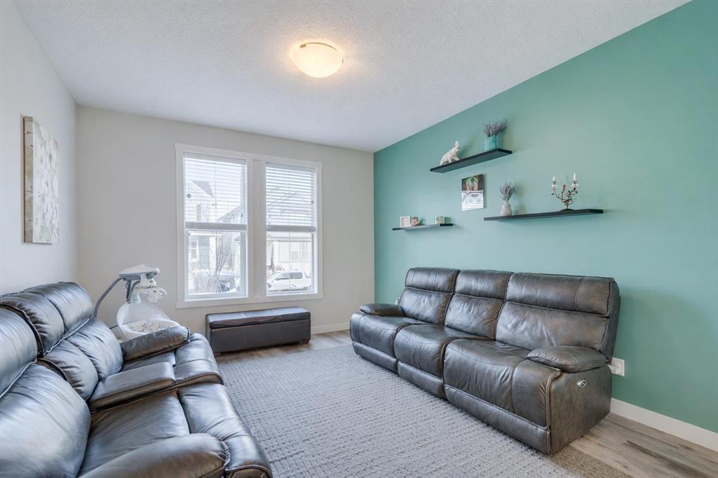 Fifth View of 429 South Point Glen SW, South Point, Airdrie, Alberta, T4B 4L1