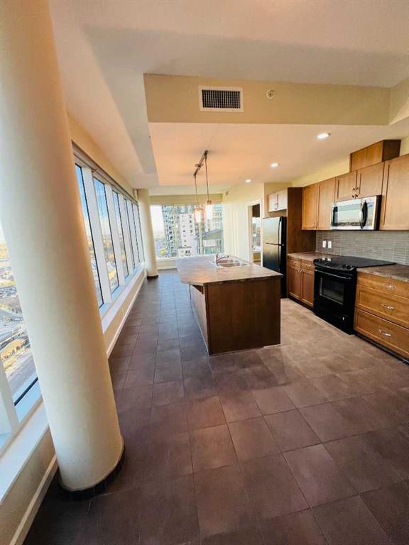 Fourth View of 2607, 211 13 Avenue SE, Beltline, Calgary, Alberta, T2G 1E1