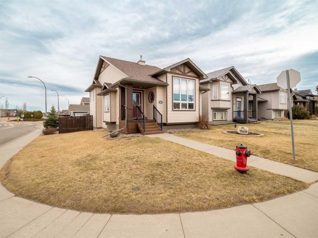 MLS® listing #109298932 for sale located at 202 Keystone Lane W