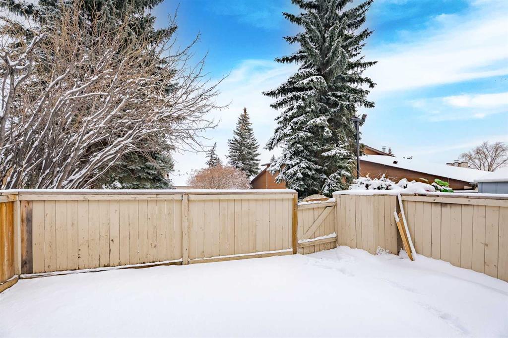 Fourth View of 307, 5404 10 Avenue SE, Penbrooke Meadows, Calgary, Alberta, T2A 5G4