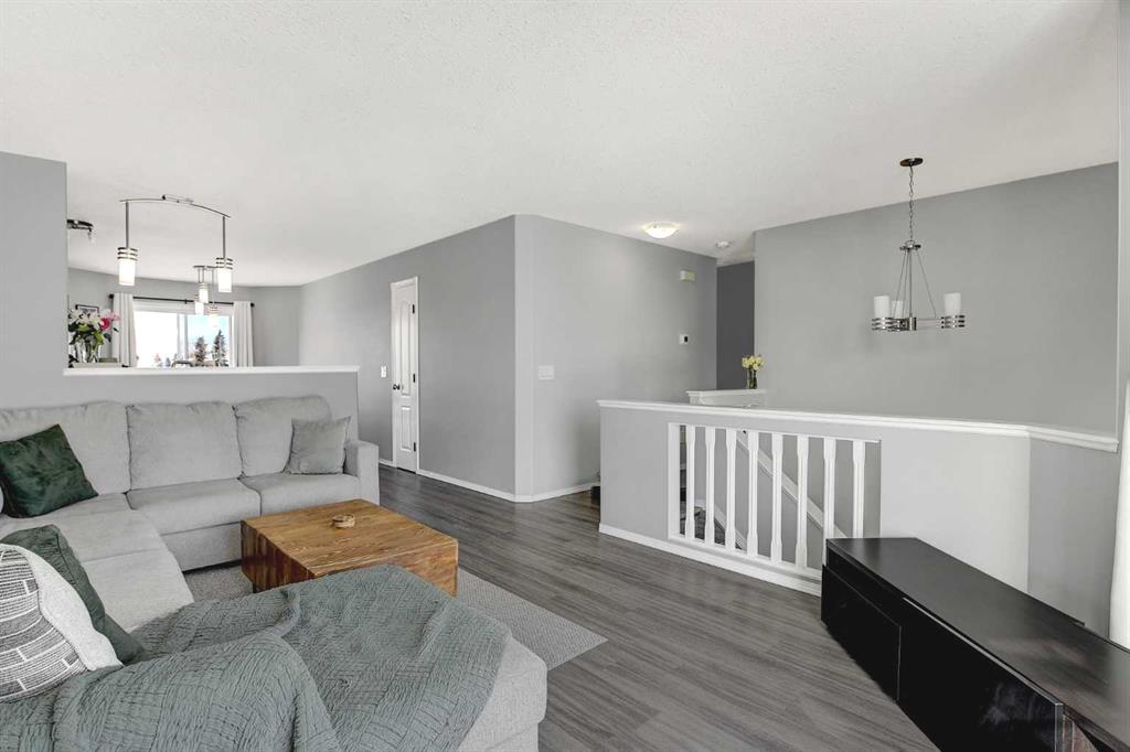 Fifth View of 11320 92B Street , Summit, Grande Prairie, Alberta, T8V7E9