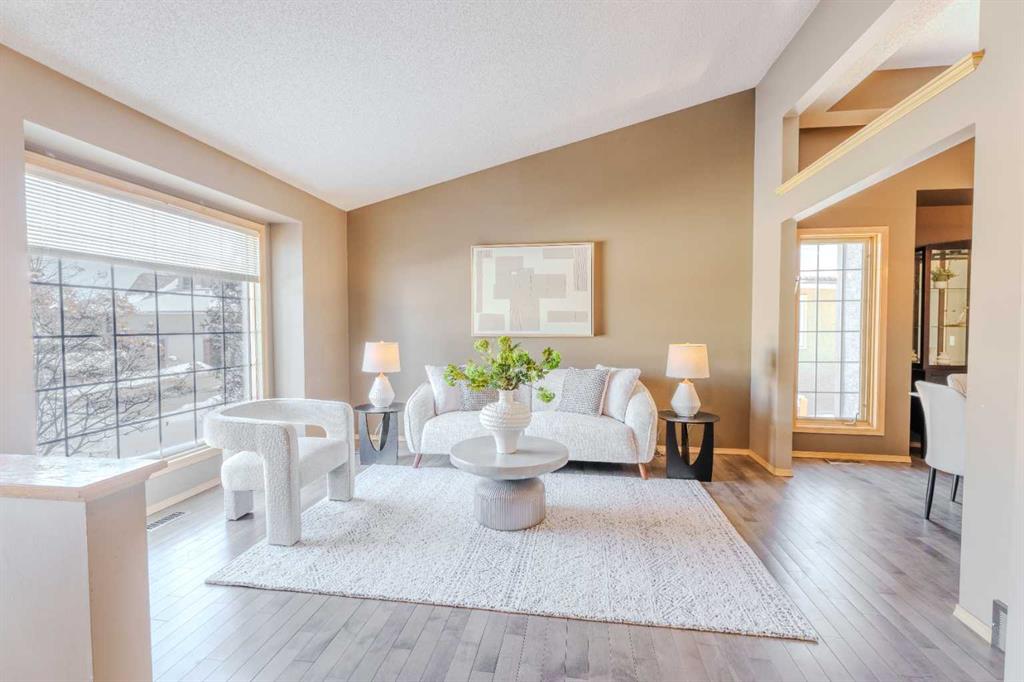 Fourth View of 135 Canterbury Court SW, Canyon Meadows, Calgary, Alberta, T2W6C1