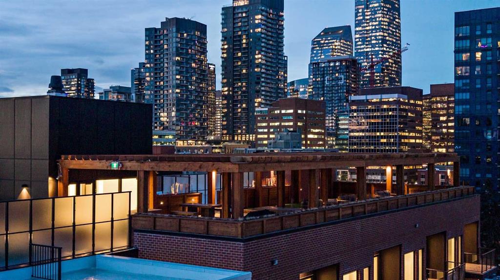 Third View of 217, 310 15 Avenue SW, Beltline, Calgary, Alberta, T2R 1S9