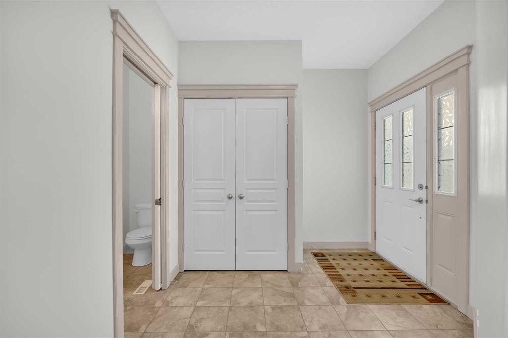 Fifth View of 29 Evanspark Gardens NW, Evanston, Calgary, Alberta, T3P 0G5