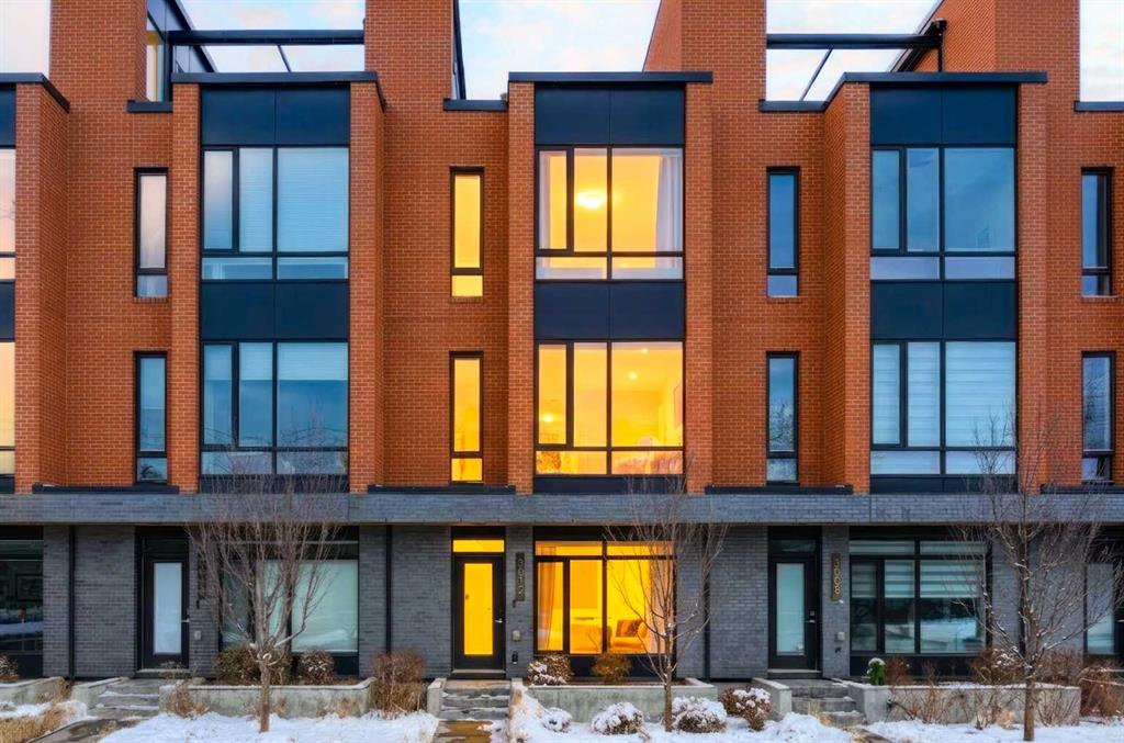 MLS® listing #109304406 for sale located at 3012 Parkdale Boulevard NW