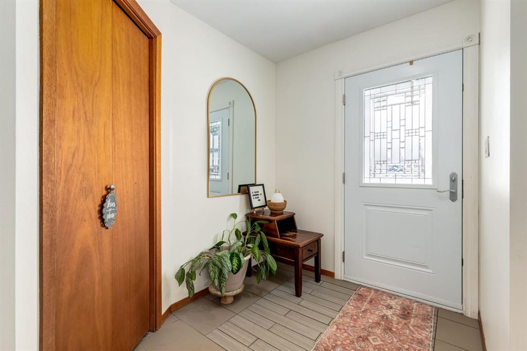 Third View of 108 Westheights Close , NONE, Didsbury, Alberta, T0M0W0