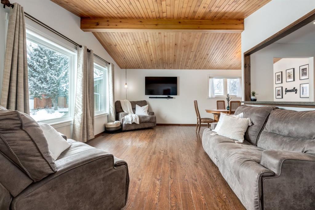 Fifth View of 108 Westheights Close , NONE, Didsbury, Alberta, T0M0W0