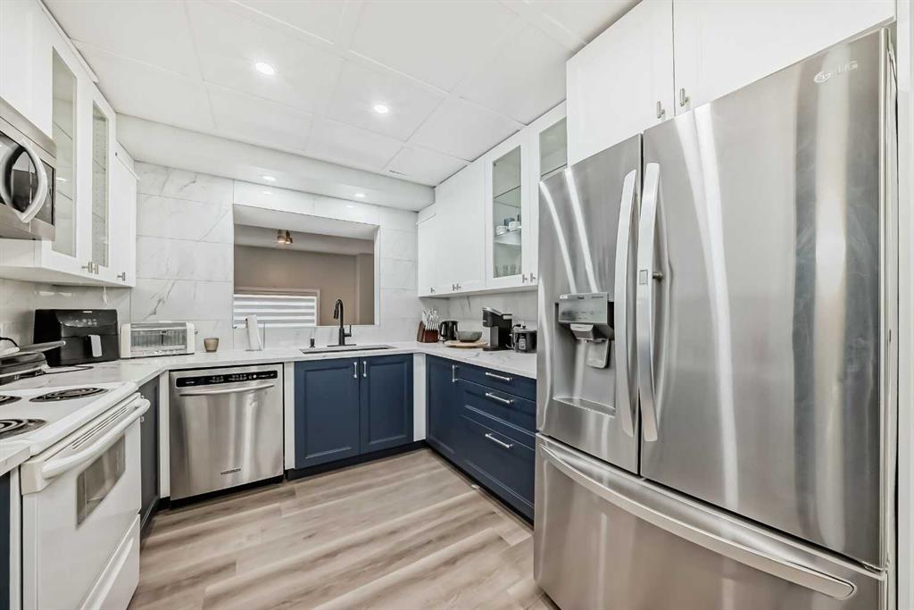 Third View of 2, 7 Westland Road , Westridge, Okotoks, Alberta, T1S 1Z1