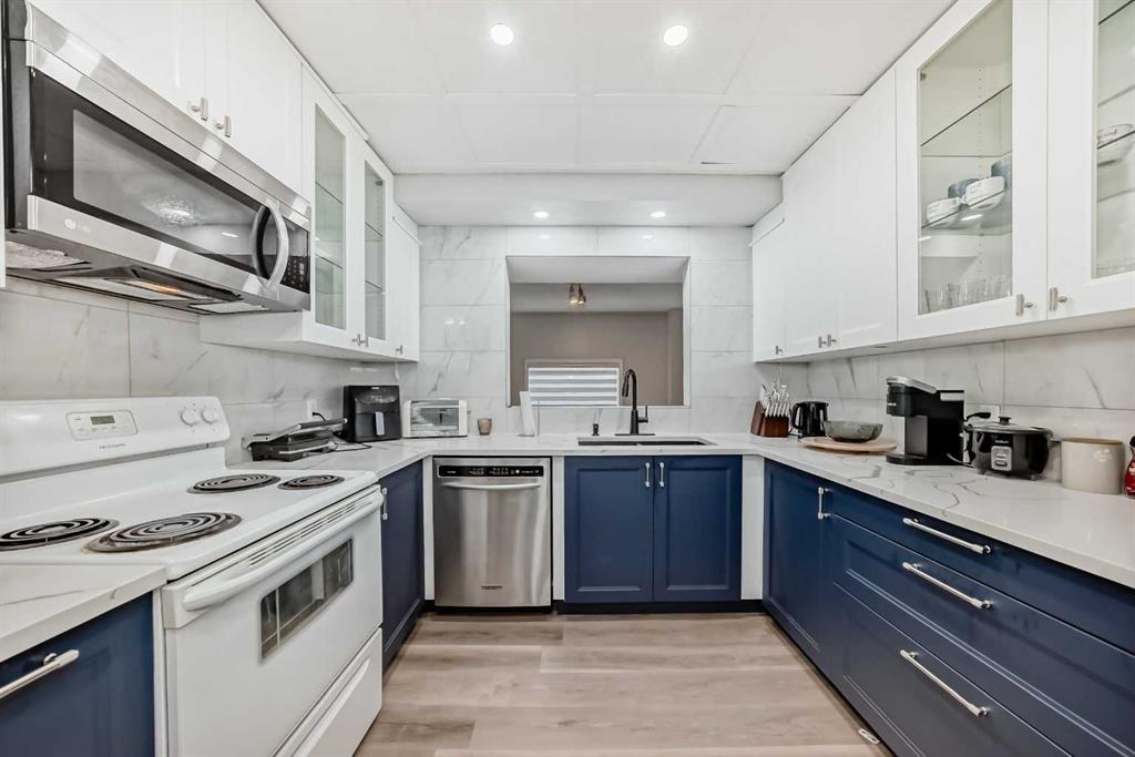 Fourth View of 2, 7 Westland Road , Westridge, Okotoks, Alberta, T1S 1Z1