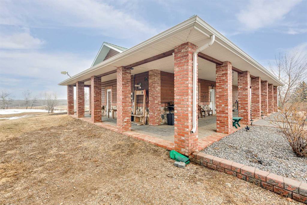 38340 Range Road 22-1  , A2293772, Alberta,