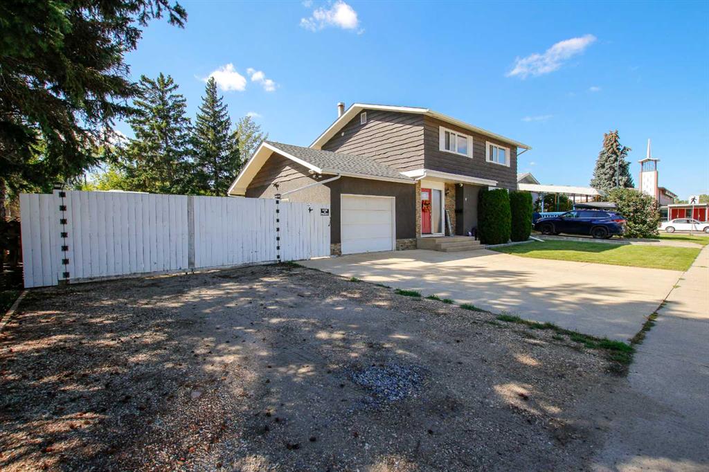 Third View of 4 Mckee Close , Morrisroe, Red Deer, Alberta, T4N 0L9