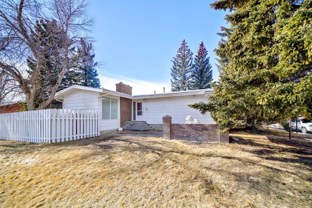 Fourth View of 948 Main Street , NONE, Pincher Creek, Alberta, T0K1W0