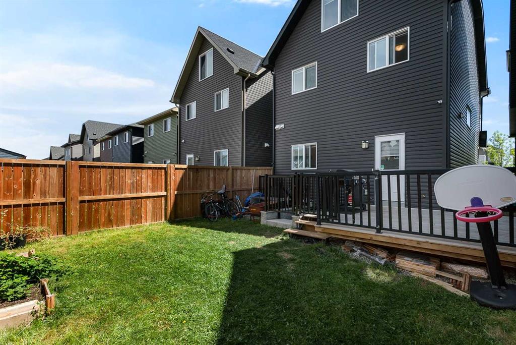 Third View of 254 Walgrove Terrace SE, Walden, Calgary, Alberta, T2X4E7