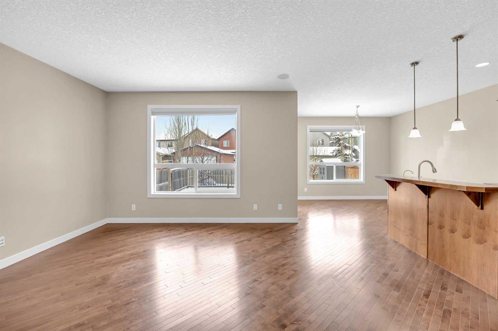 Fifth View of 254 Autumn Circle SE, Auburn Bay, Calgary, Alberta, T3M 0J8