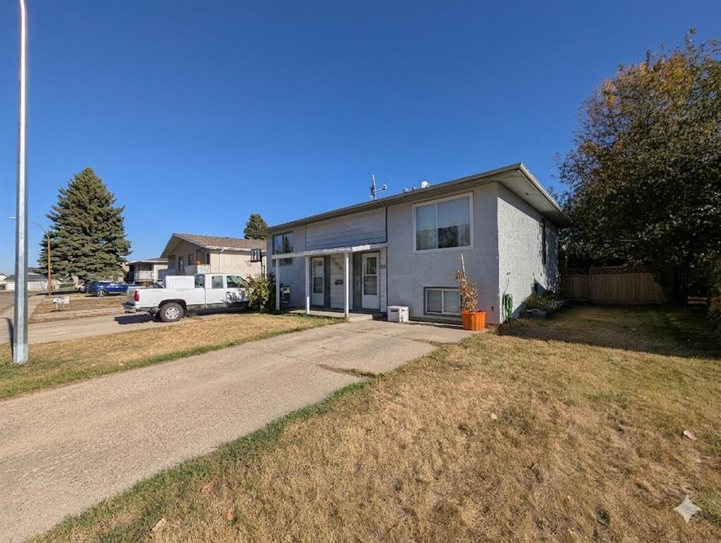 Third View of 52 Collins Crescent SE, Crestwood-Norwood, Medicine Hat, Alberta, T1B 1T8