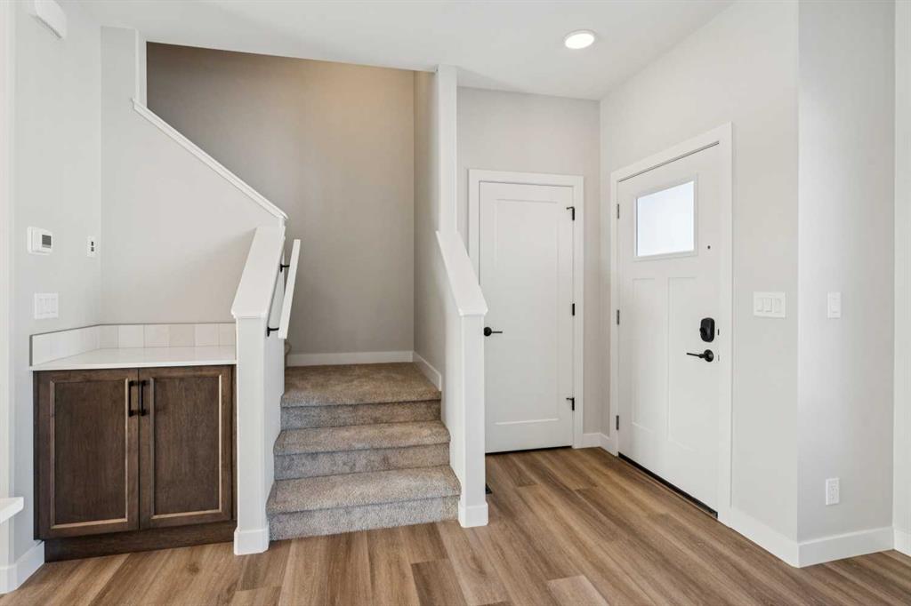 Fifth View of 17 Gray Close , Grayhawk, Sylvan Lake, Alberta, T4S 0W4