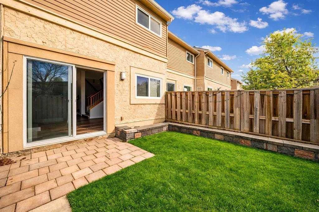 Second View of 41, 5520 1 Avenue , Penbrooke Meadows, Calgary, Alberta, T2A 5Z7
