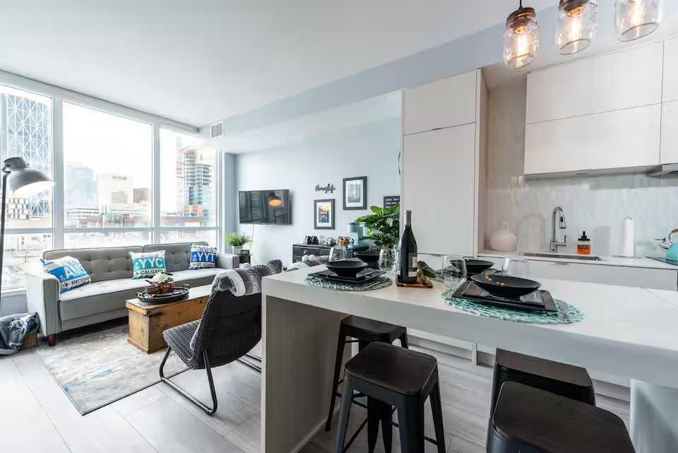 Fifth View of 425, 615 6 Avenue SE, Downtown East Village, Calgary, Alberta, T2G 1S2