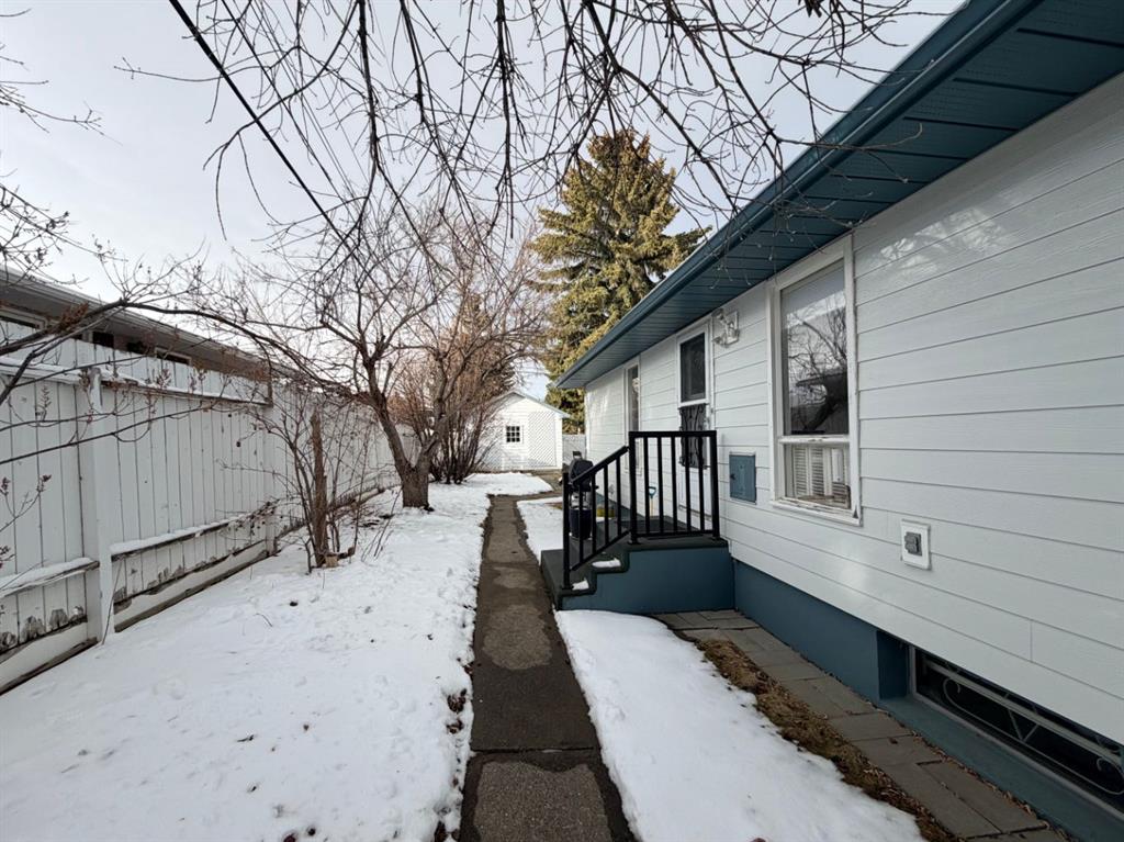 Third View of 3707 Glenbrook Drive SW, Glenbrook, Calgary, Alberta, T3E4L8