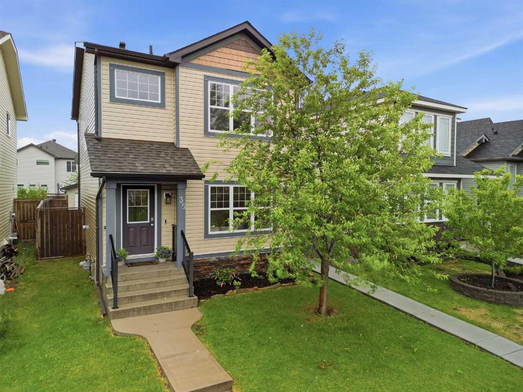 35 Covecreek Place NE, A2293987, Alberta,