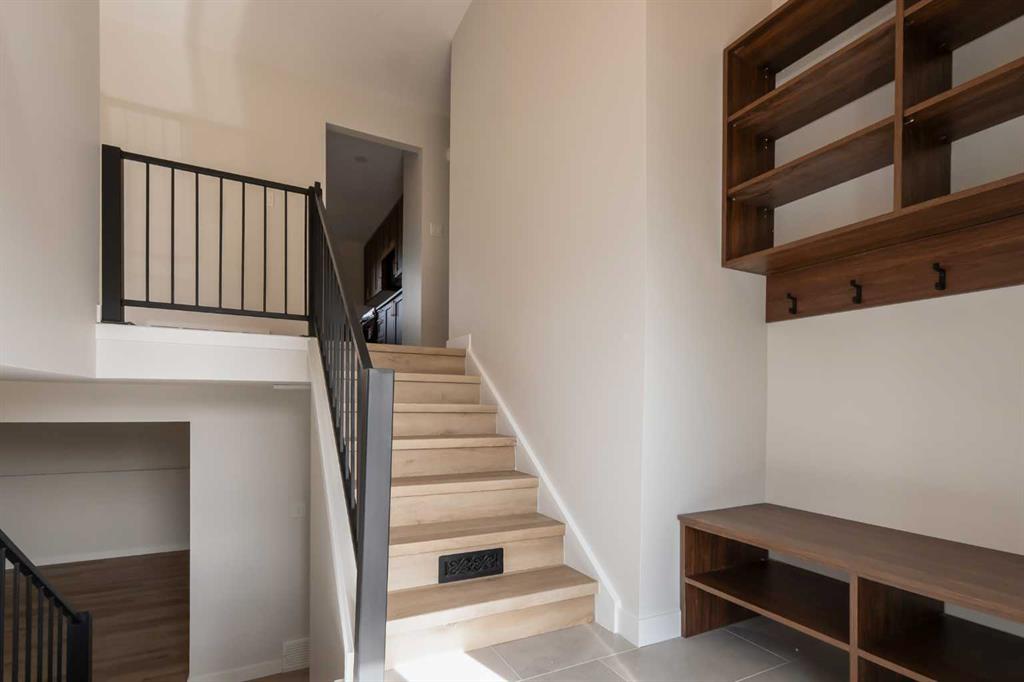 Fifth View of 86 Carleton Place W, Varsity Village, Lethbridge, Alberta, T1K 3X6